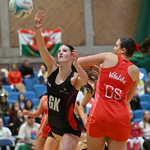 Efa Dwyfor-Clark